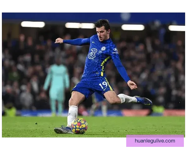 英媒称埃弗顿先租后买切尔西边锋乔治体检进行中交易接近完成